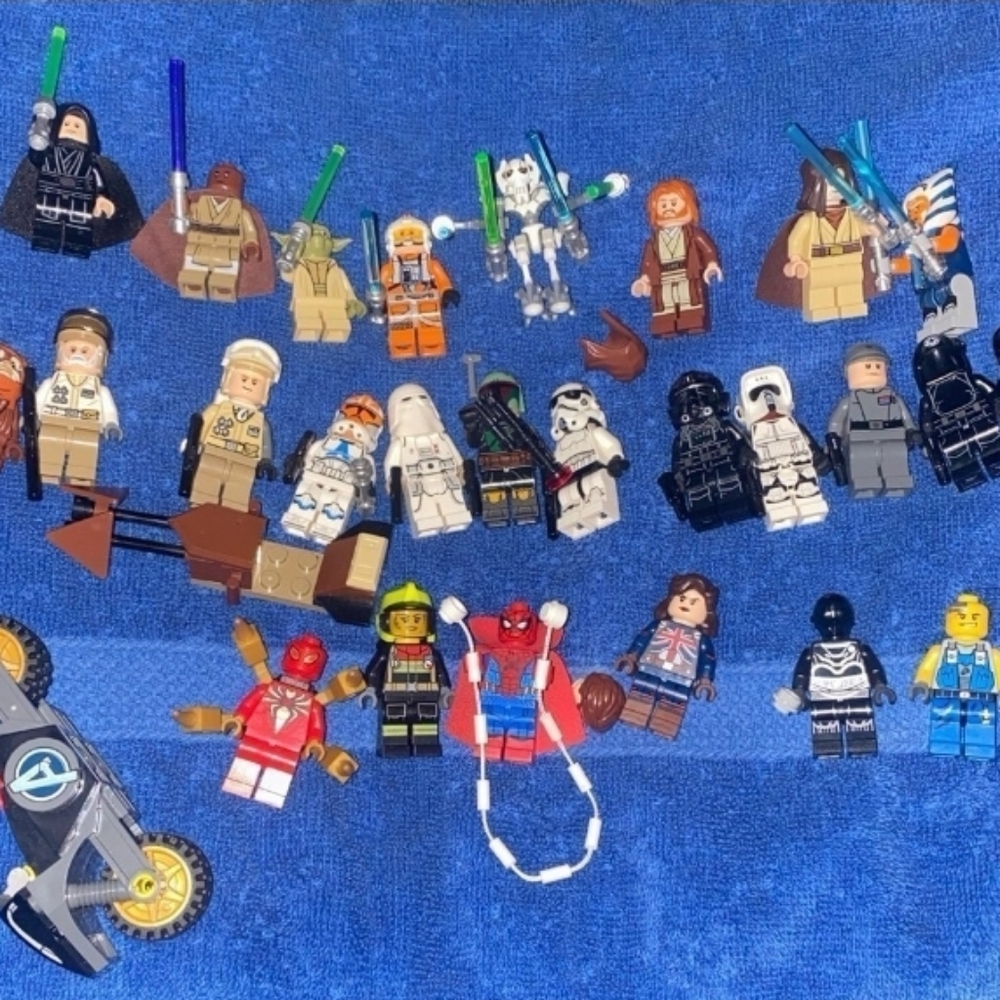 Lego Minifigure Bundle